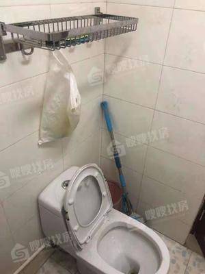 金鼎大厦Ｃ座1室1厅1卫56㎡