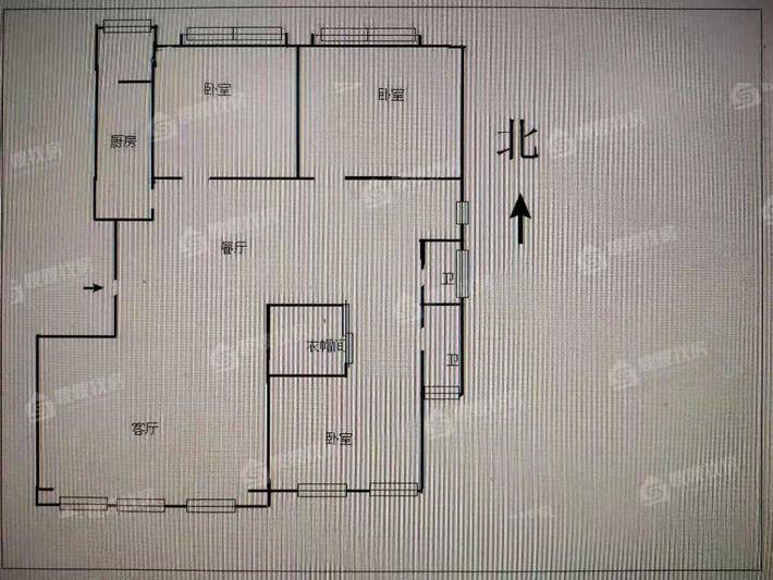 恒大城3室2厅2卫193㎡