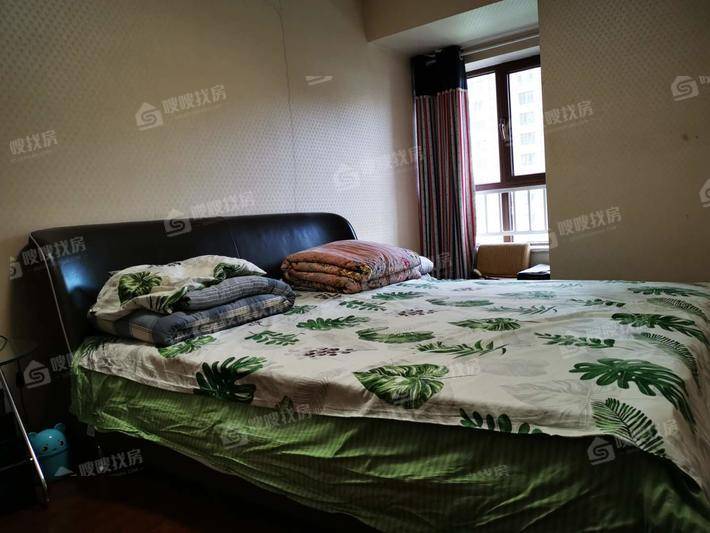 荣盛兰亭苑3室1厅1卫117㎡