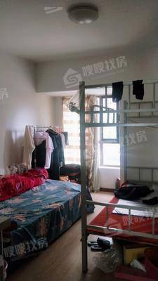 荣盛兰亭苑3室1厅2卫110㎡