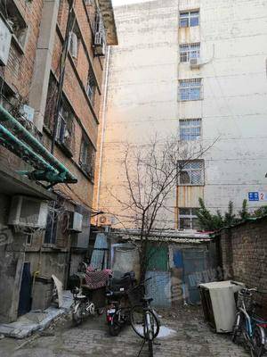 东塑家属区（东西院）3室2厅1卫91㎡