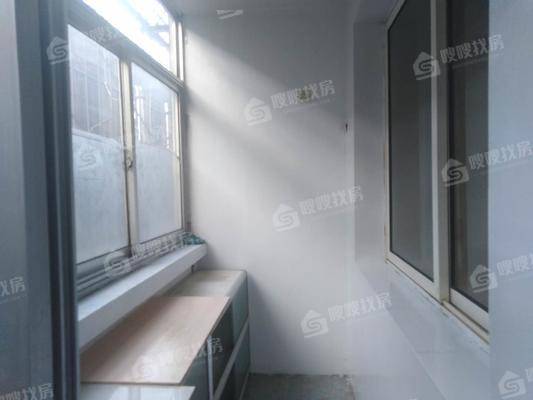 经贸委宿舍楼（小王庄）3室2厅1卫101㎡