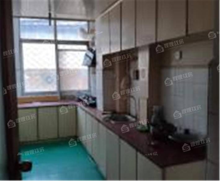 洋帆大酒店家属楼3室2厅1卫107㎡