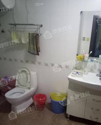 万泰豪景3室2厅2卫190㎡
