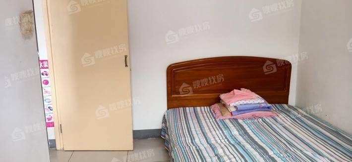 馨泰花园东区2室2厅1卫60㎡
