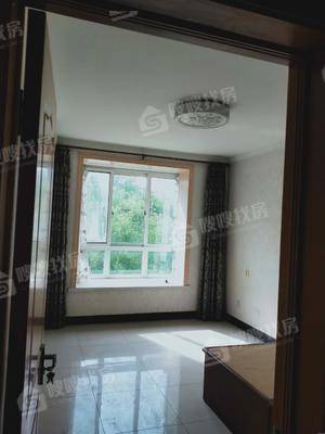 万泰阳光花园3室2厅1卫118㎡