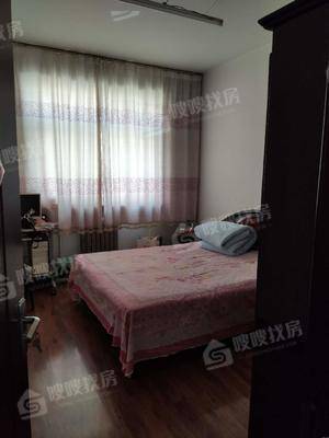 市社小区4室2厅2卫153㎡