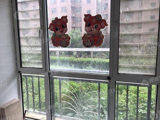 万泰丽景西区2室2厅1卫90㎡