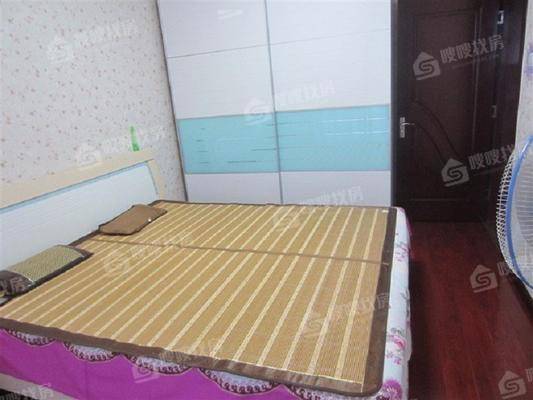 十三中宿舍2室2厅1卫76㎡