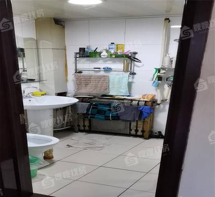 十三中宿舍2室2厅1卫76㎡
