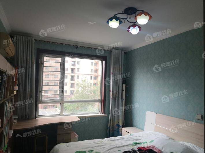 天成郡府东区3室2厅2卫125㎡