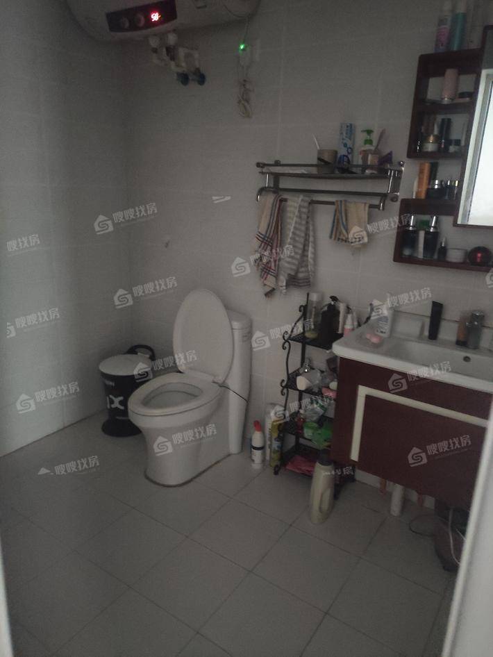 凤凰城（C区）2室2厅1卫94㎡