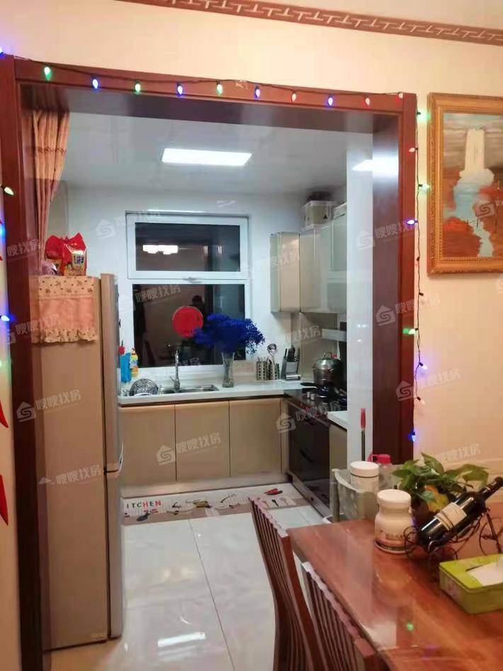 凤凰城（A区）3室2厅2卫137㎡