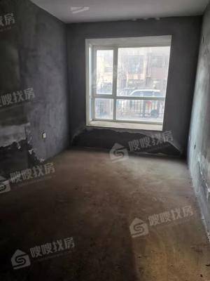 华兴太阳城东领伯爵6室3厅5卫314㎡