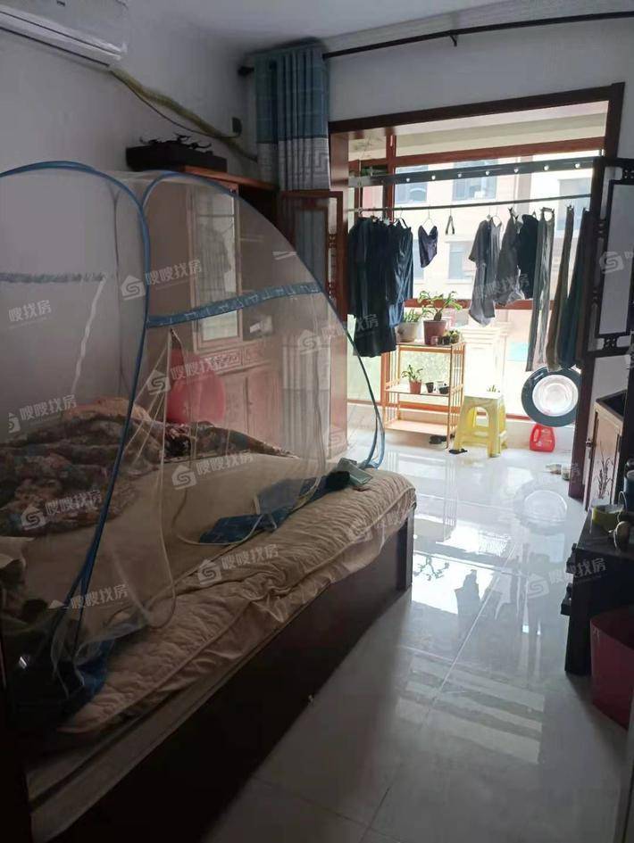 弘仁里5室3厅2卫207㎡