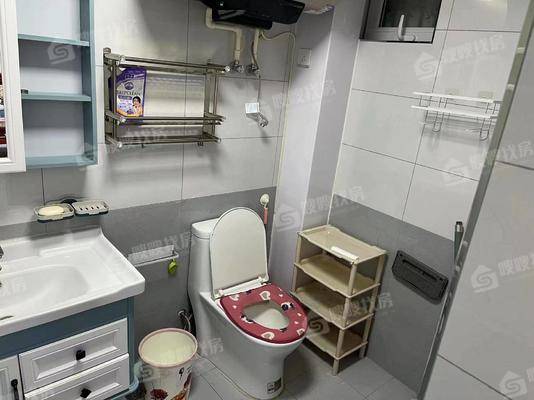 中心医院南（新华中路3室2厅1卫83㎡