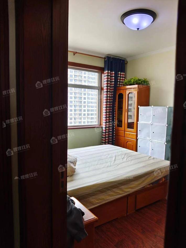 塞纳左岸3室1厅1卫120㎡