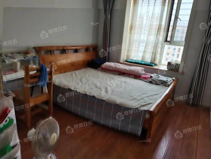 泰和世家（南区）3室2厅2卫138㎡