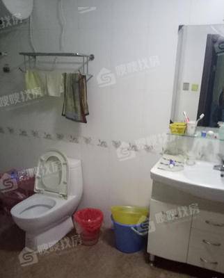 万泰豪景3室2厅2卫190㎡