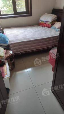 万泰豪景4室2厅2卫204㎡