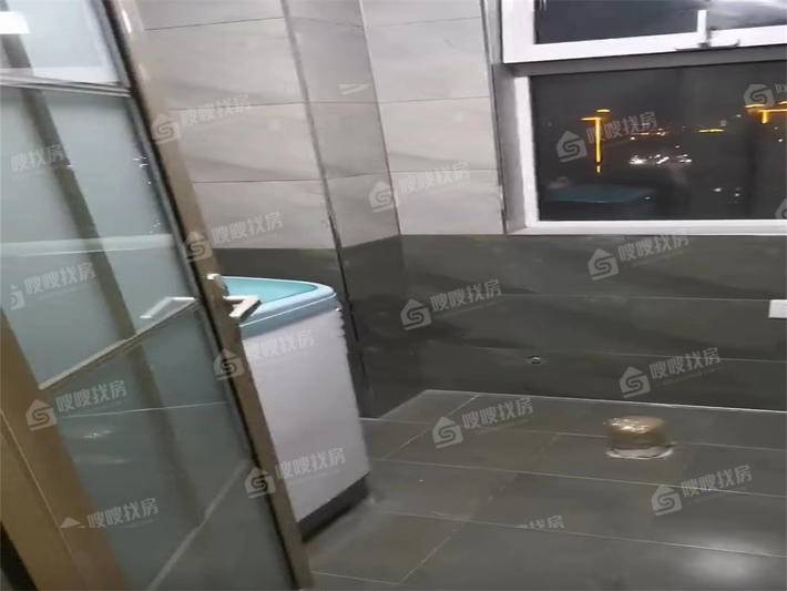 万泰丽景西区3室2厅2卫127㎡