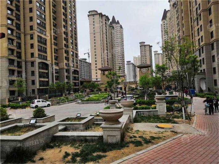 万泰丽景西区3室2厅2卫127㎡