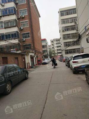 市社小区3室2厅1卫120㎡