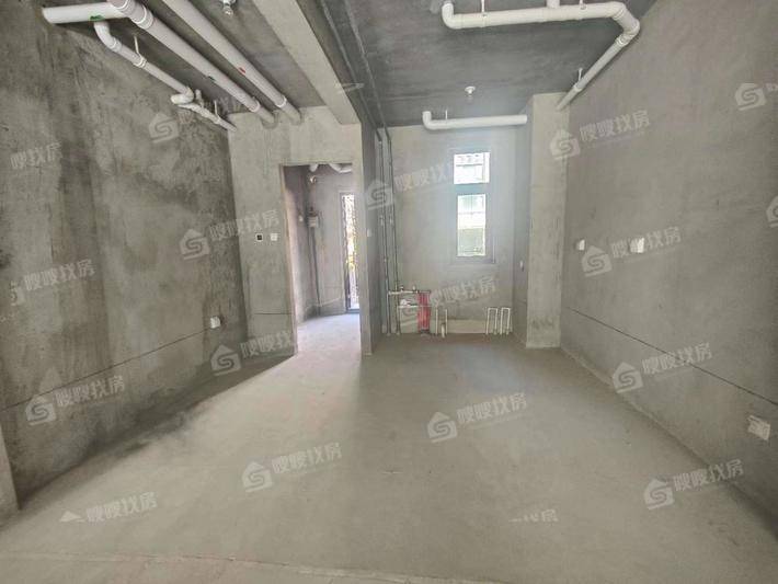 宏宇臻园（西区）4室3厅3卫205㎡