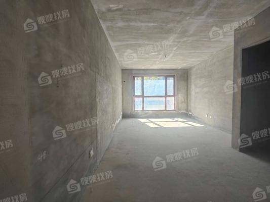 宏宇臻园（西区）4室3厅3卫205㎡
