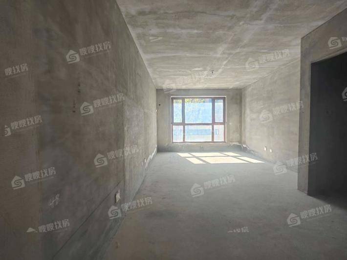 宏宇臻园（西区）4室3厅3卫205㎡