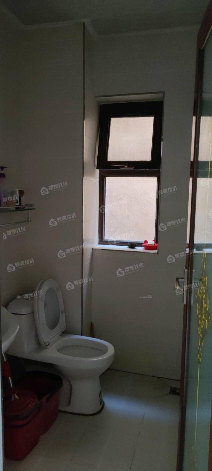 荣盛兰亭苑3室2厅2卫108㎡