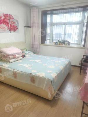 光明小区（光明街御银住宅小区）3室2厅2卫130㎡
