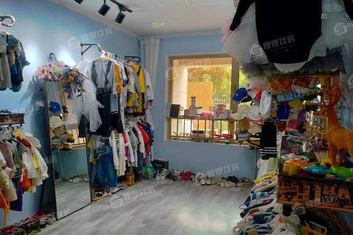 信友城市之光4室2厅2卫177㎡