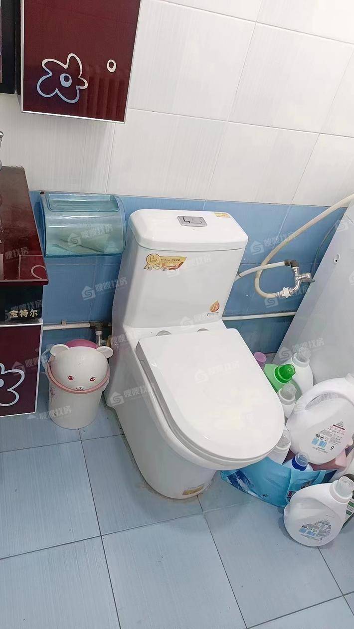 盛泽城市花园3室2厅2卫122㎡