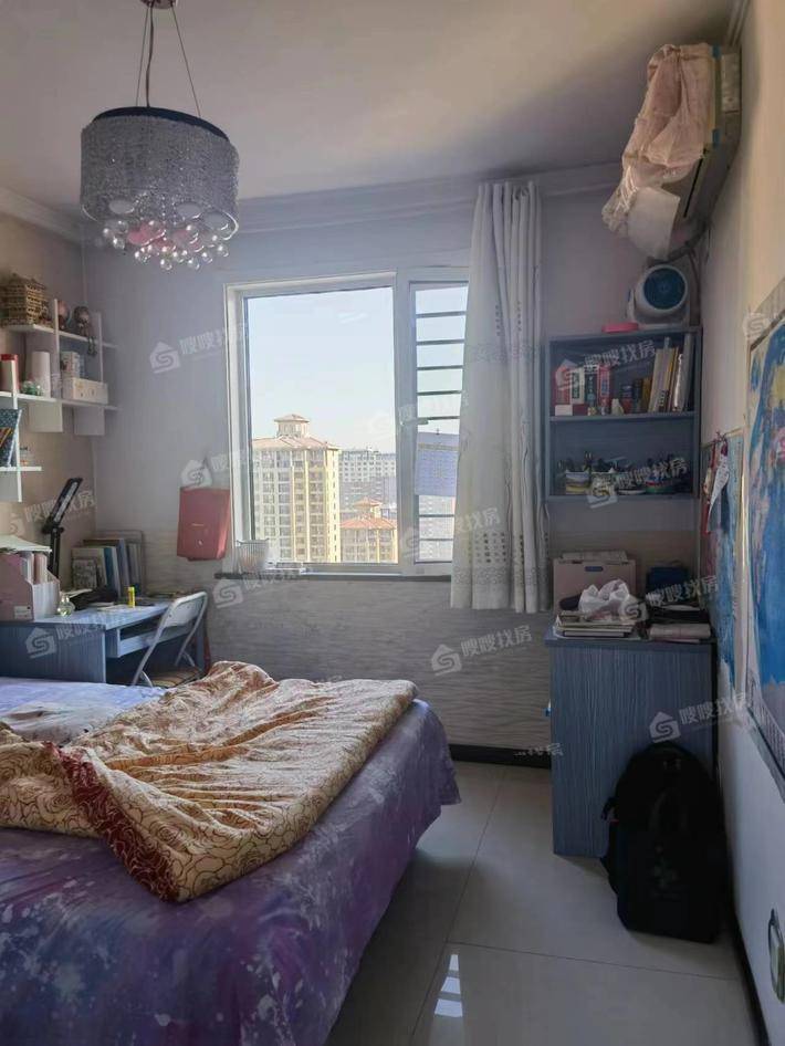 万泰丽景东区3室2厅1卫92㎡