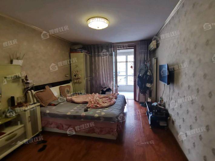 晨曦花园3室2厅2卫141㎡