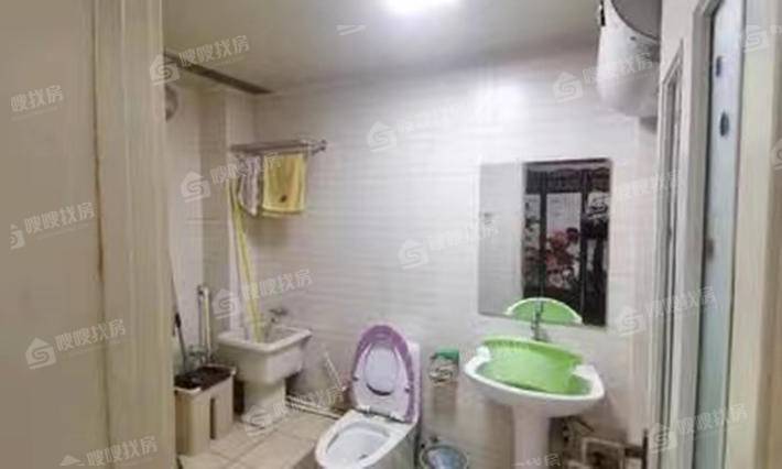 华西北区4室2厅2卫216㎡