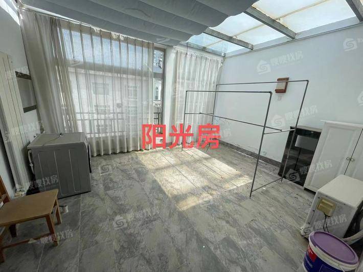 华西北区4室2厅2卫216㎡