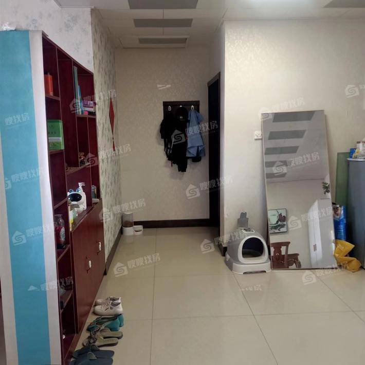 警苑小区3室1厅1卫120㎡