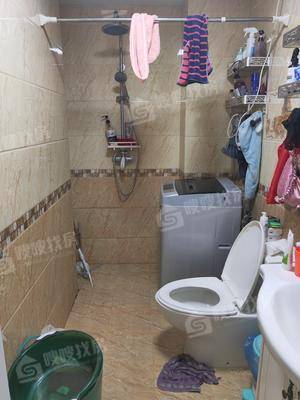 万泰丽景东区3室2厅2卫128㎡