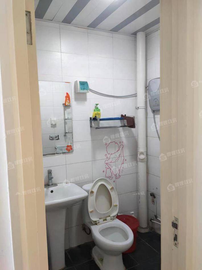 康馨园2室1厅1卫84㎡