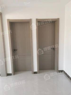 铁路三角线2室2厅1卫55㎡