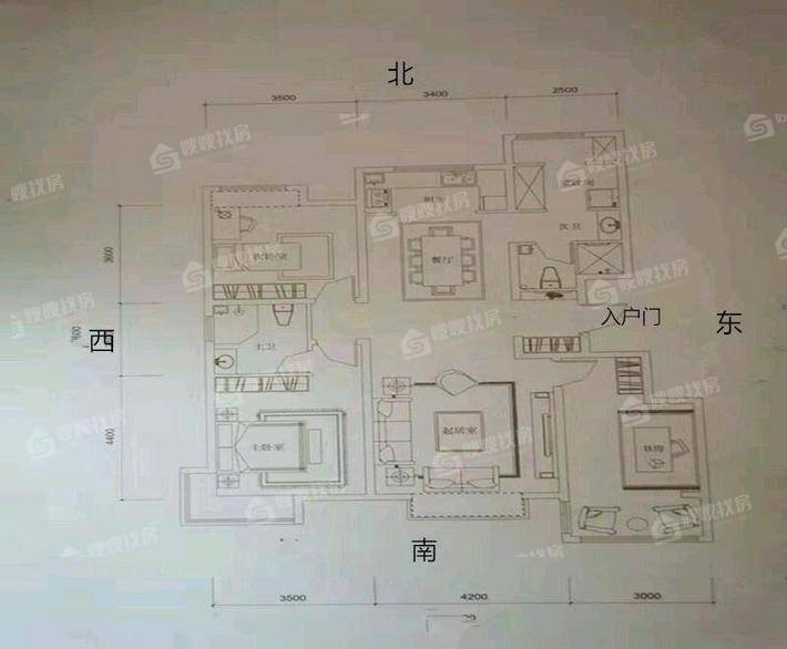 宏宇城（A区）4室2厅1卫139㎡