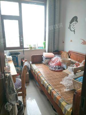 宏宇城（A区）4室2厅1卫139㎡