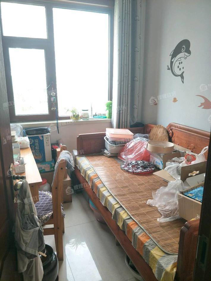 宏宇城（A区）4室2厅1卫139㎡