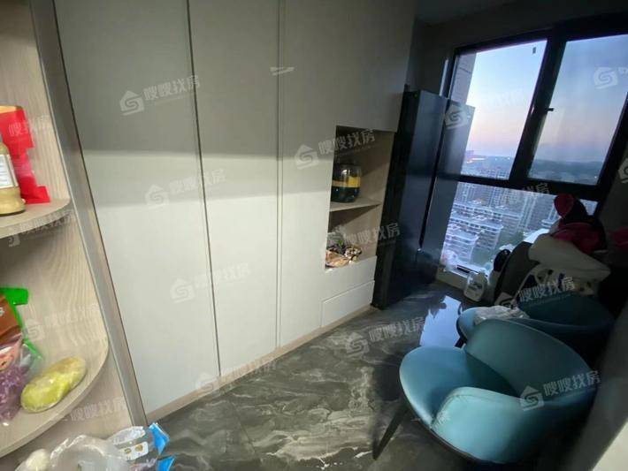 天成玉玺台三期3室2厅2卫146㎡