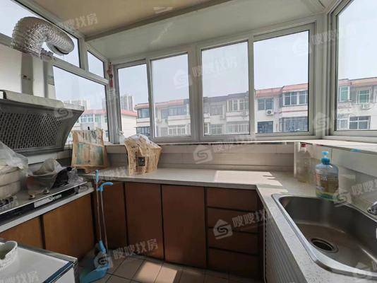 欣怡小区3室2厅1卫108㎡