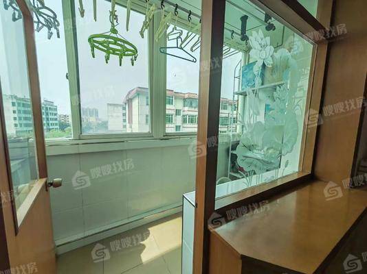 欣怡小区3室2厅1卫108㎡