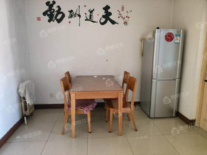 佳和小区2室2厅1卫90㎡