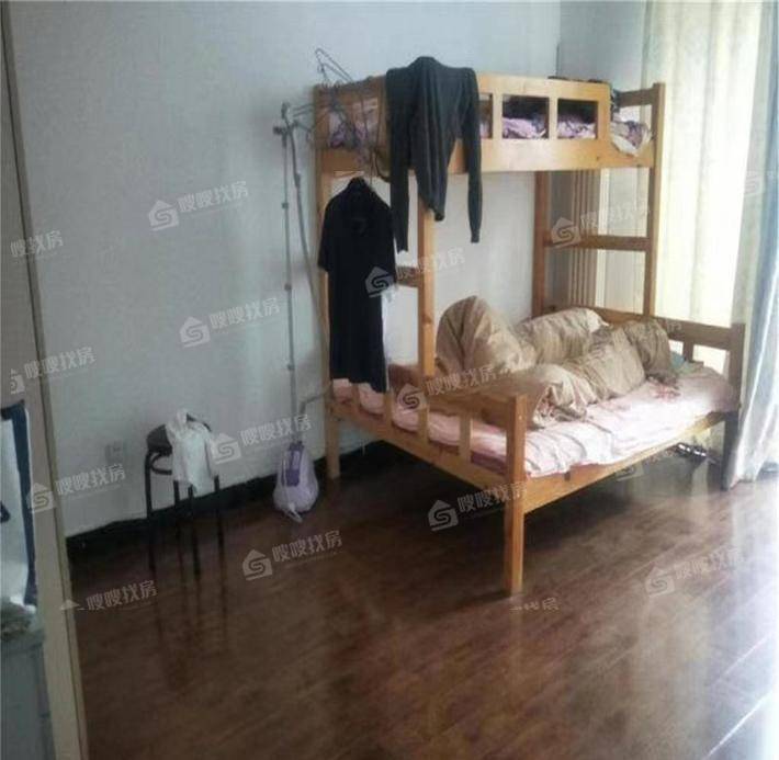金秋家园3室2厅2卫123㎡